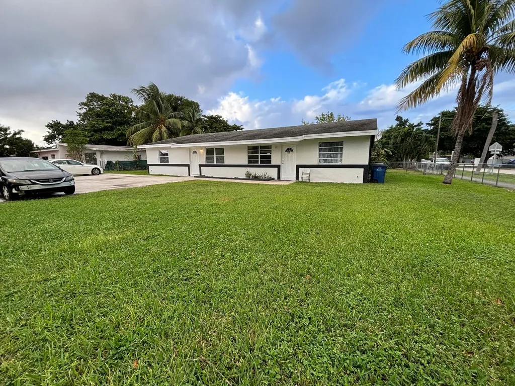 800 SW 7th Street Hallandale Beach FL 33009