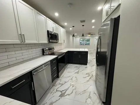 800 SW 7th Street Hallandale Beach FL 33009