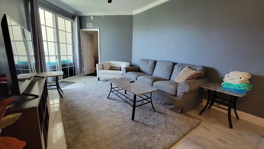 533 NE 3rd Avenue Fort Lauderdale FL 33301