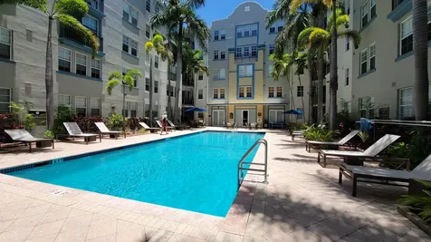 533 NE 3rd Avenue Fort Lauderdale FL 33301