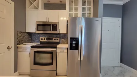 533 NE 3rd Avenue Fort Lauderdale FL 33301