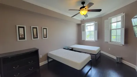 533 NE 3rd Avenue Fort Lauderdale FL 33301