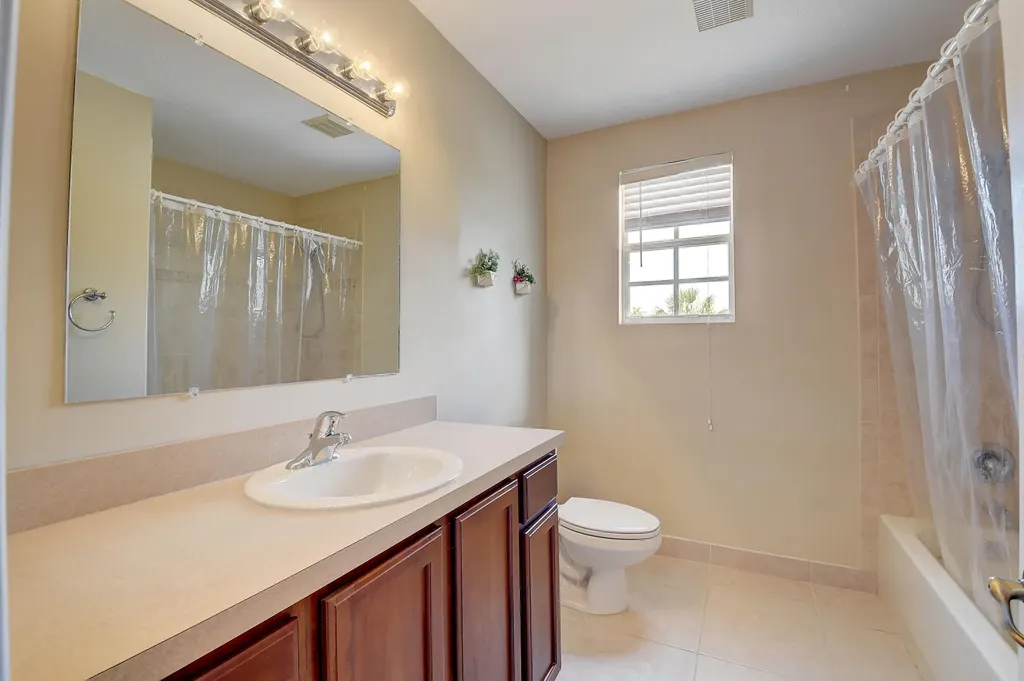 1489 E Bexley Park Drive Delray Beach FL 33445
