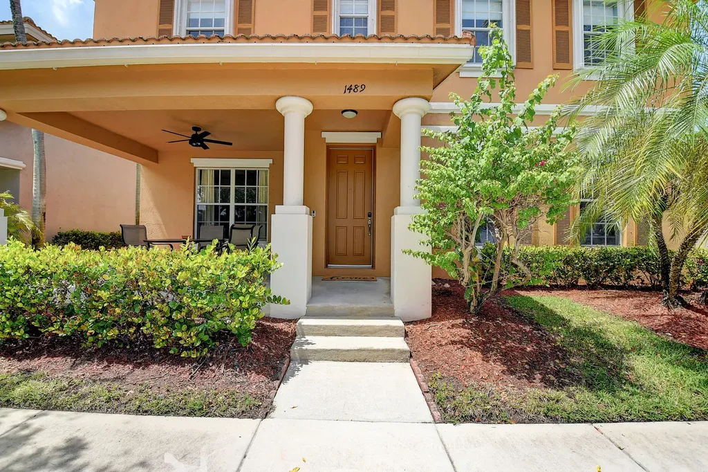 1489 E Bexley Park Drive Delray Beach FL 33445