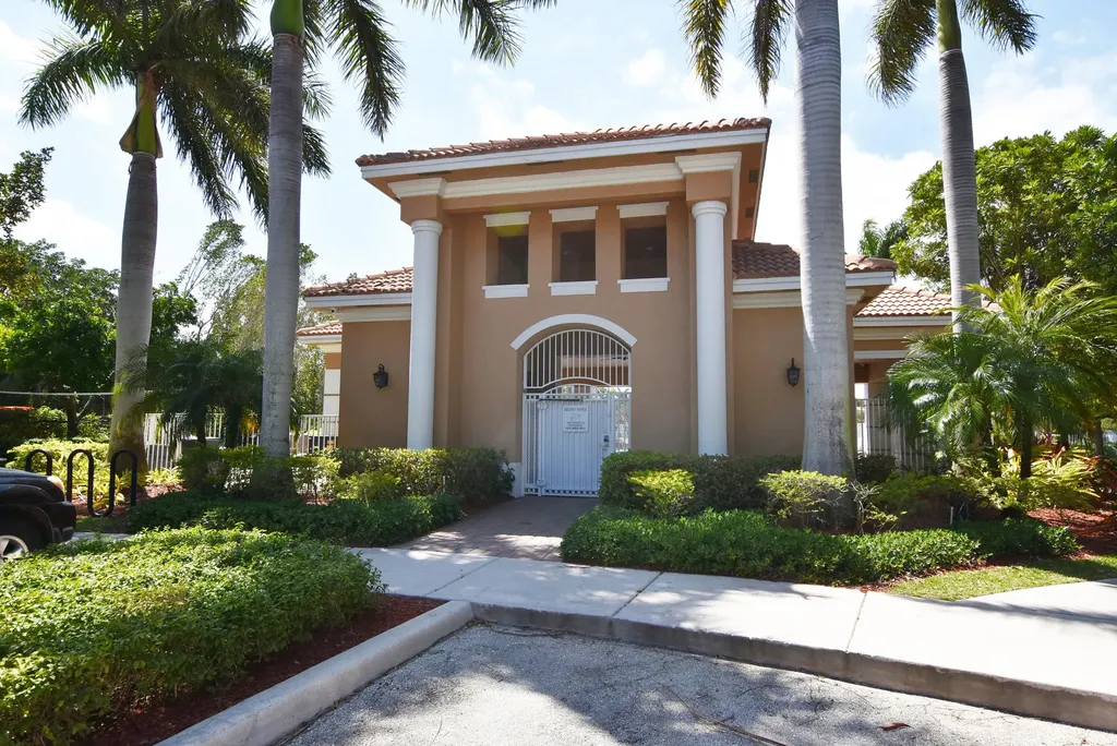 1489 E Bexley Park Drive Delray Beach FL 33445