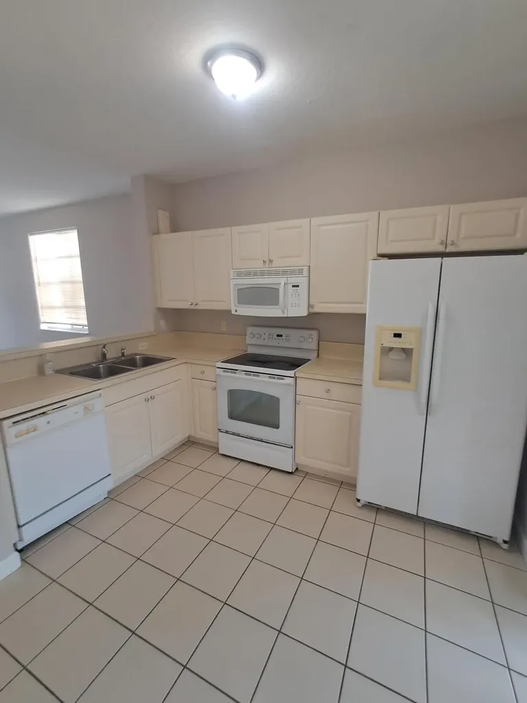 4207 Napoli Lake Drive West Palm Beach FL 33410