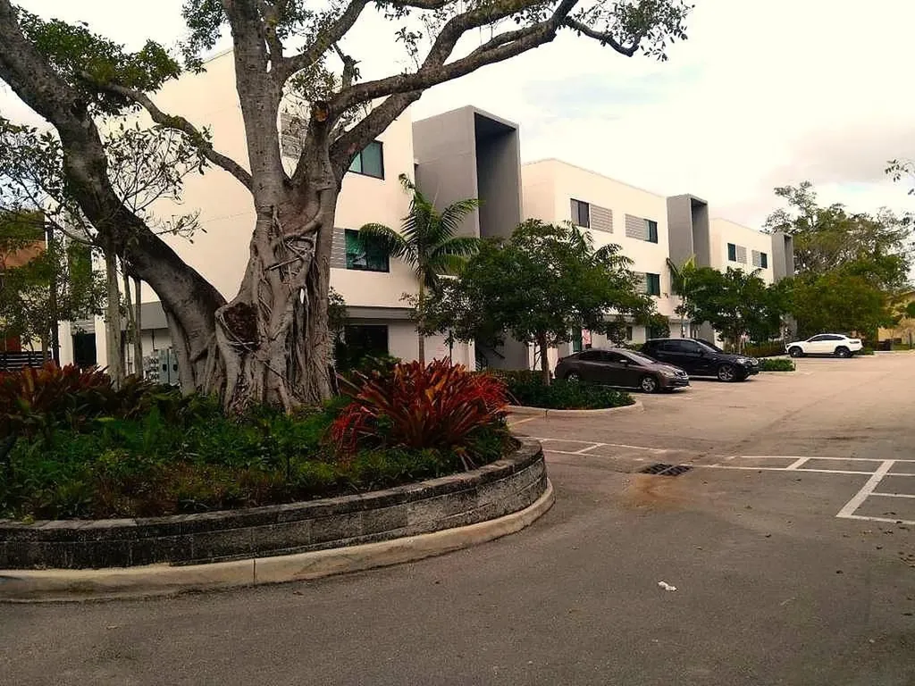 3050 NW 68th Street Fort Lauderdale FL 33309