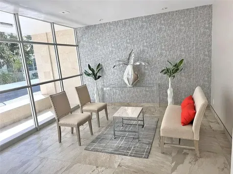 3113 S Ocean Drive Hallandale Beach FL 33009