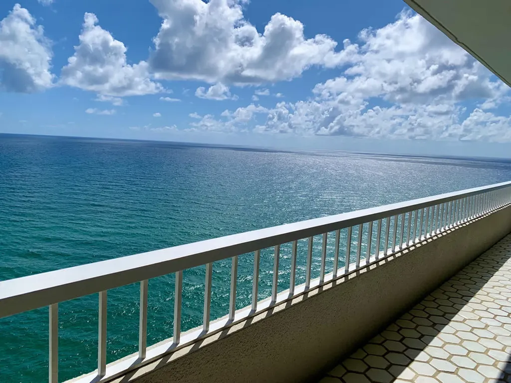 5540 N Ocean Drive Riviera Beach FL 33404