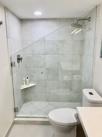 5540 N Ocean Drive Riviera Beach FL 33404
