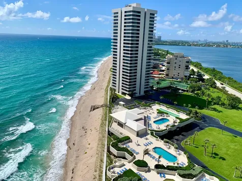 5540 N Ocean Drive Riviera Beach FL 33404