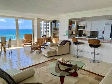 5540 N Ocean Drive Riviera Beach FL 33404