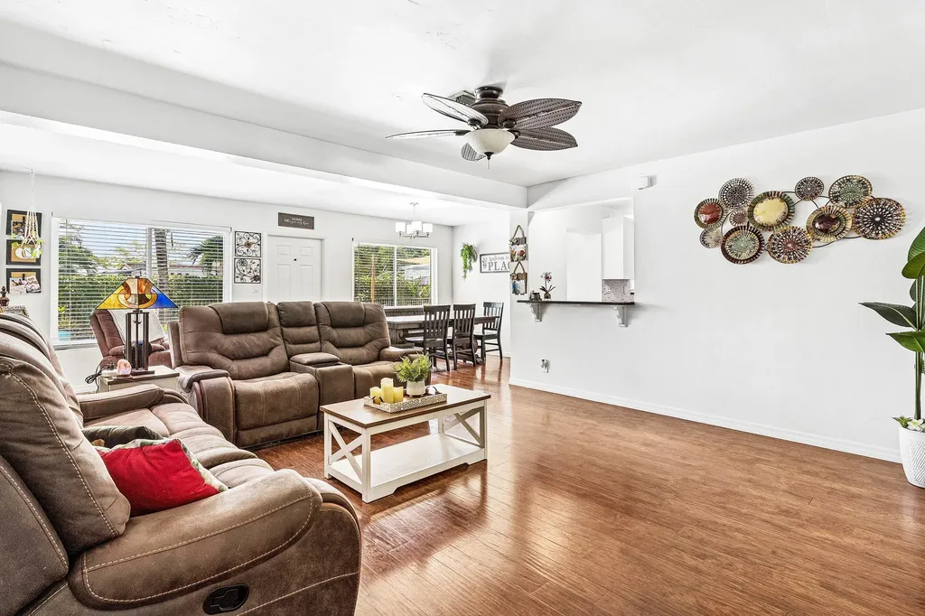 1603 Crest Drive Lake Worth FL 33461