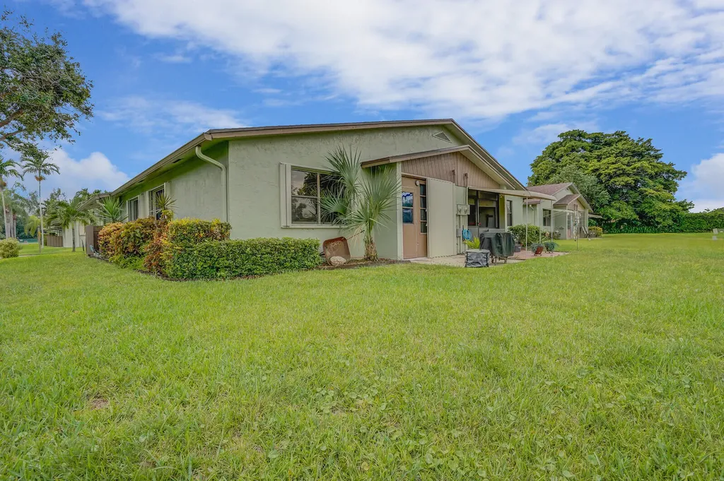 1737 Palmland Drive Boynton Beach FL 33436