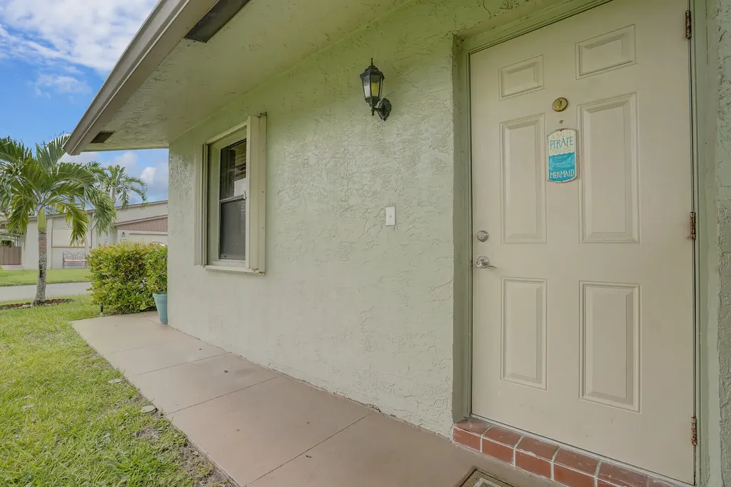 1737 Palmland Drive Boynton Beach FL 33436