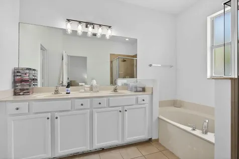 4718 Monarch Way Coconut Creek FL 33073