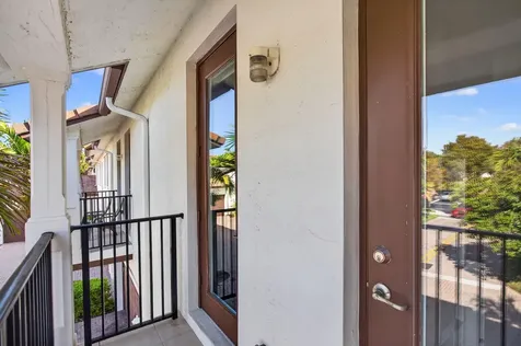 4718 Monarch Way Coconut Creek FL 33073