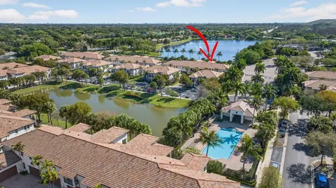 4718 Monarch Way Coconut Creek FL 33073