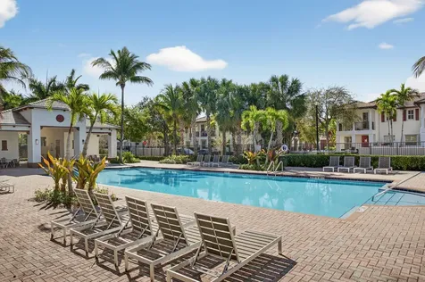4718 Monarch Way Coconut Creek FL 33073