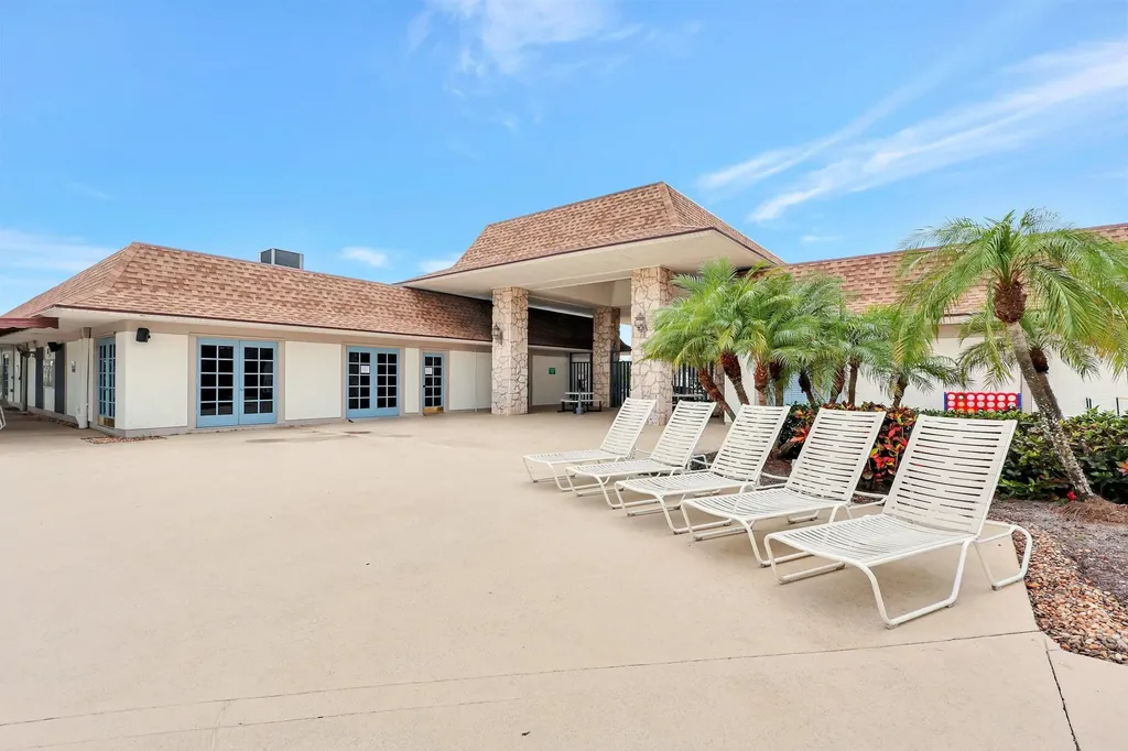 14001 Kingston Bay Boynton Beach FL 33436