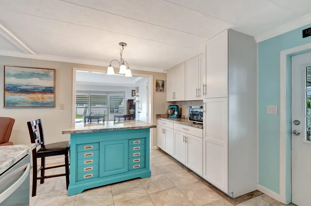 14001 Kingston Bay Boynton Beach FL 33436