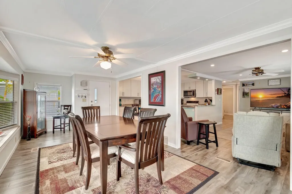 14001 Kingston Bay Boynton Beach FL 33436