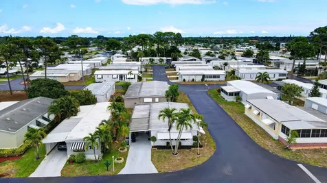 14001 Kingston Bay Boynton Beach FL 33436