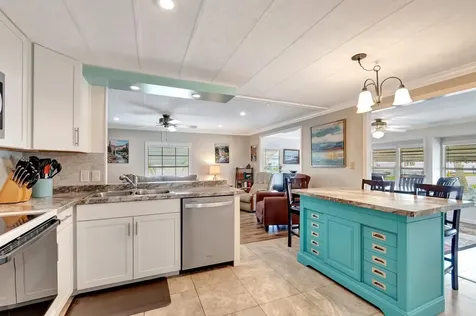 14001 Kingston Bay Boynton Beach FL 33436