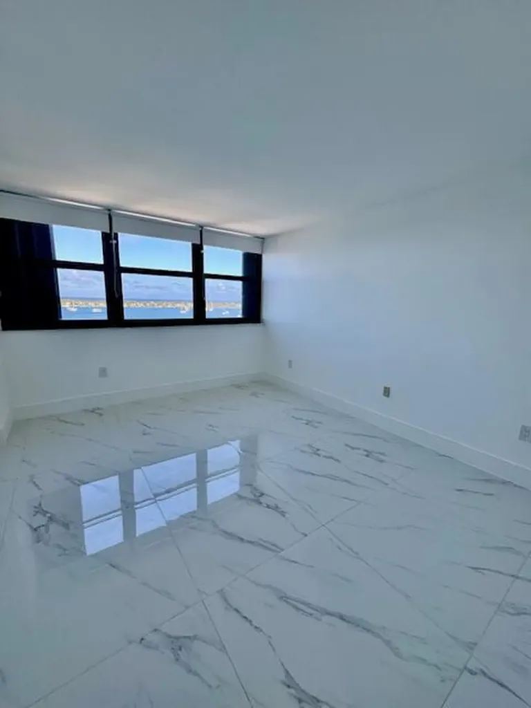 5600 N Flagler Drive West Palm Beach FL 33407