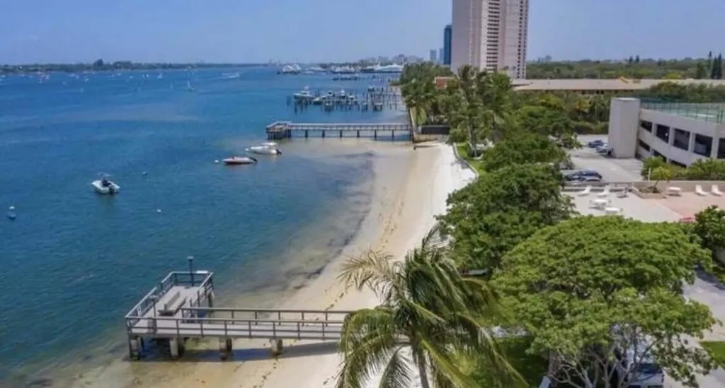 5600 N Flagler Drive West Palm Beach FL 33407