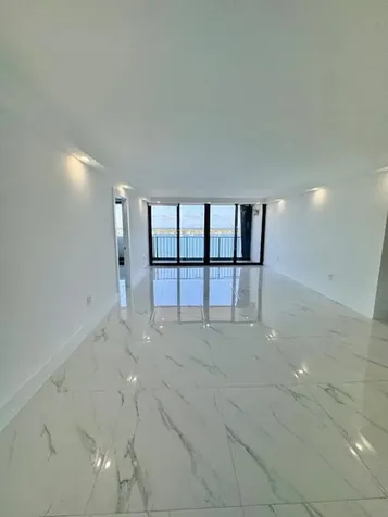5600 N Flagler Drive West Palm Beach FL 33407