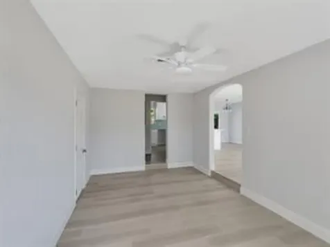 2064 Atlantic Boulevard Vero Beach FL 32960