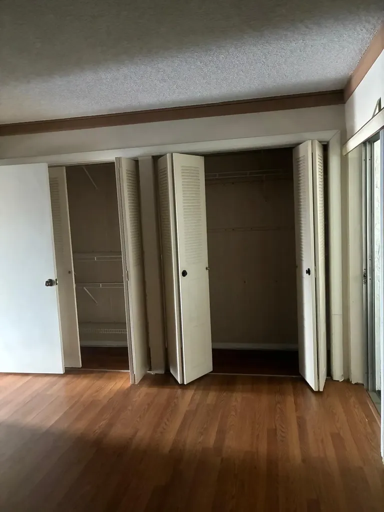 700 Village Green Court Palm Springs FL 33461