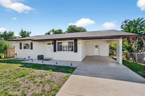 1109 NW 8th Street Boynton Beach FL 33426