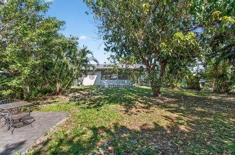1109 NW 8th Street Boynton Beach FL 33426