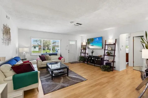 1109 NW 8th Street Boynton Beach FL 33426