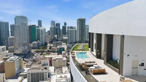 225 N Miami Avenue Miami FL 33128