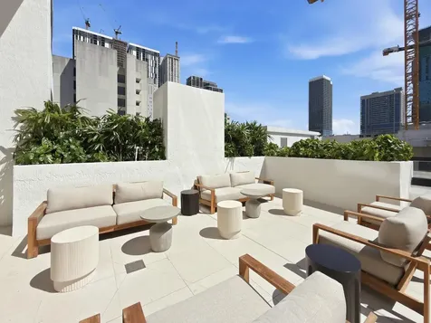 225 N Miami Avenue Miami FL 33128