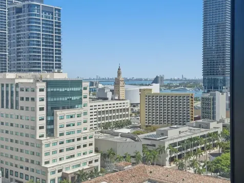 225 N Miami Avenue Miami FL 33128
