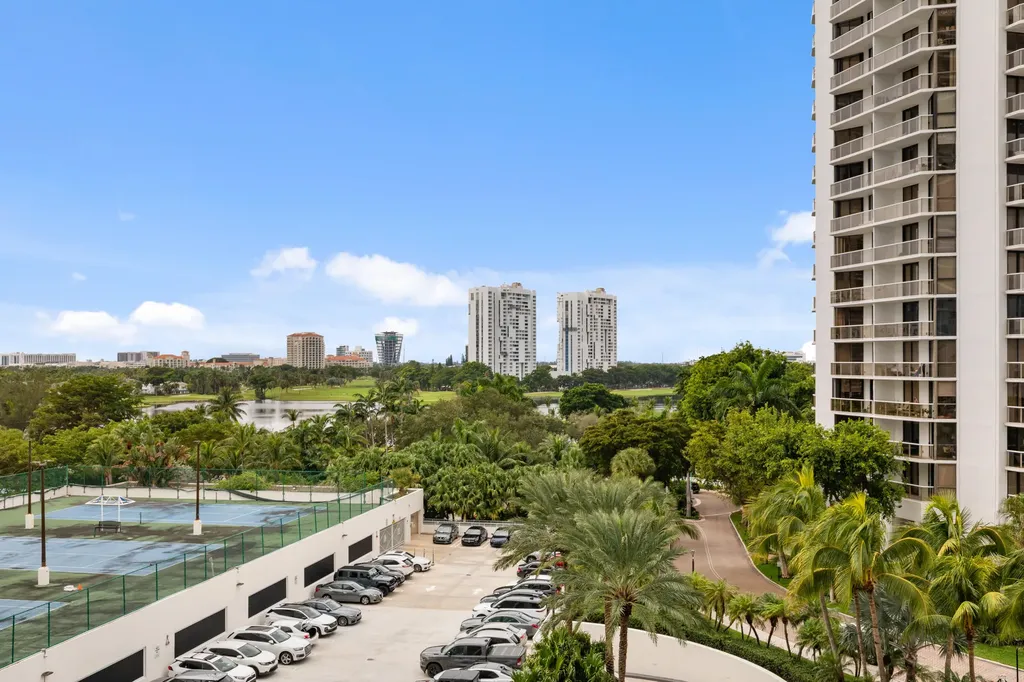 20201 E Country Club Drive Aventura FL 33180
