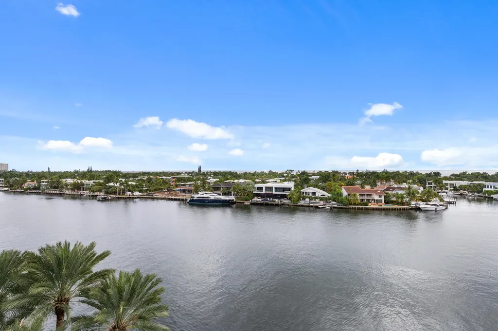 20201 E Country Club Drive Aventura FL 33180