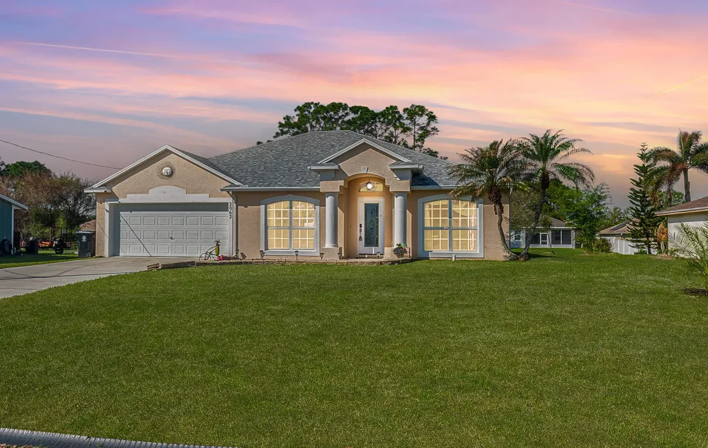 2062 SW Idaho Lane Port St Lucie FL 34953