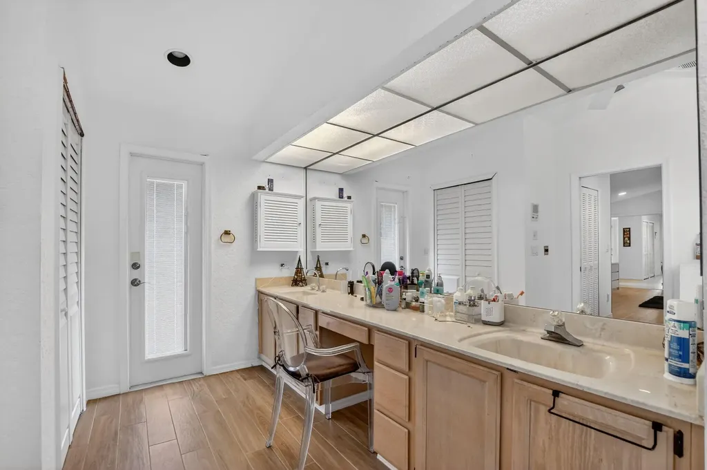 10226 Fresh Meadow Lane Boca Raton FL 33498
