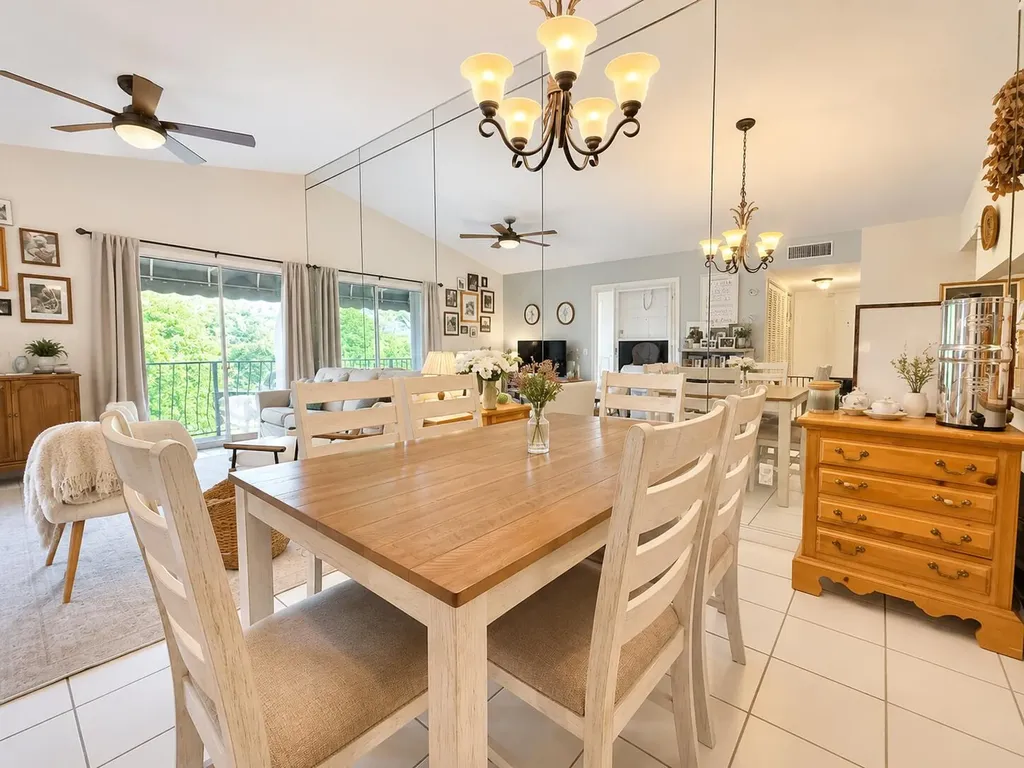 179 Waterside Drive Hypoluxo FL 33462
