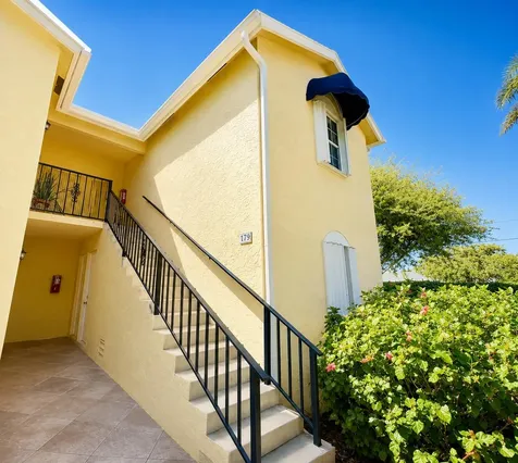 179 Waterside Drive Hypoluxo FL 33462