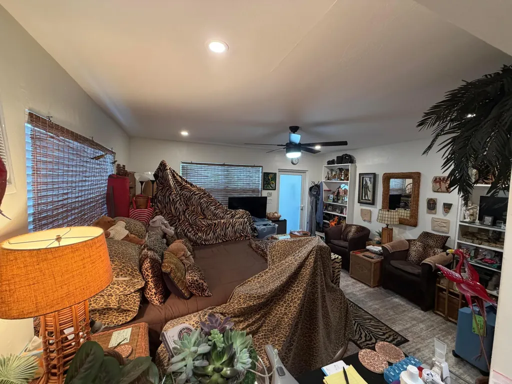 1516 N Dixie Highway Fort Lauderdale FL 33304