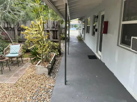 1516 N Dixie Highway Fort Lauderdale FL 33304