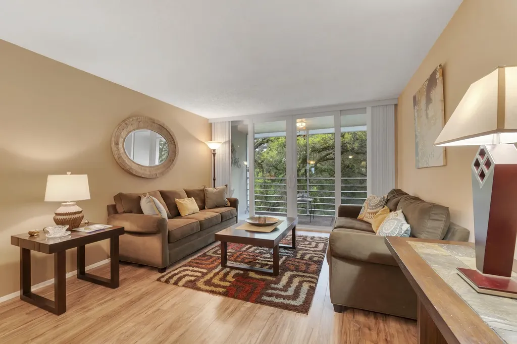 9440 Live Oak Place Davie FL 33324