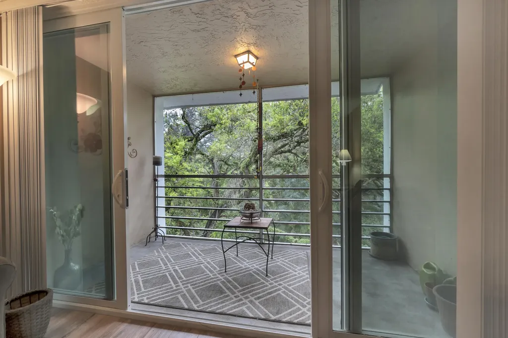 9440 Live Oak Place Davie FL 33324
