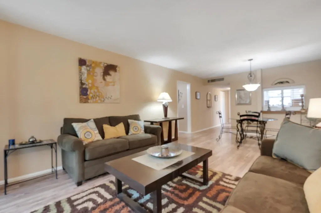 9440 Live Oak Place Davie FL 33324